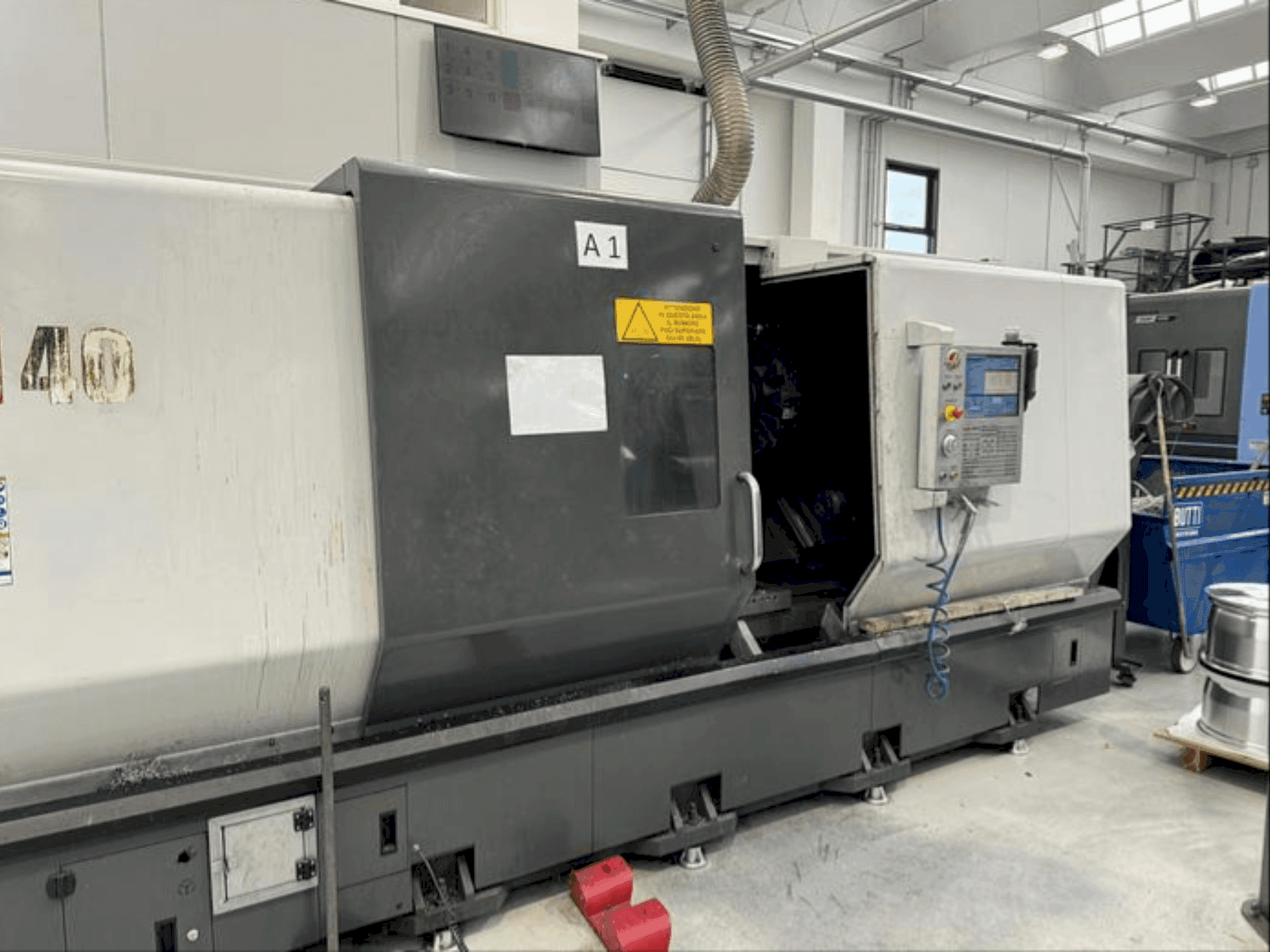 MACHINE_IMG_ALT_FRONT_VIEW