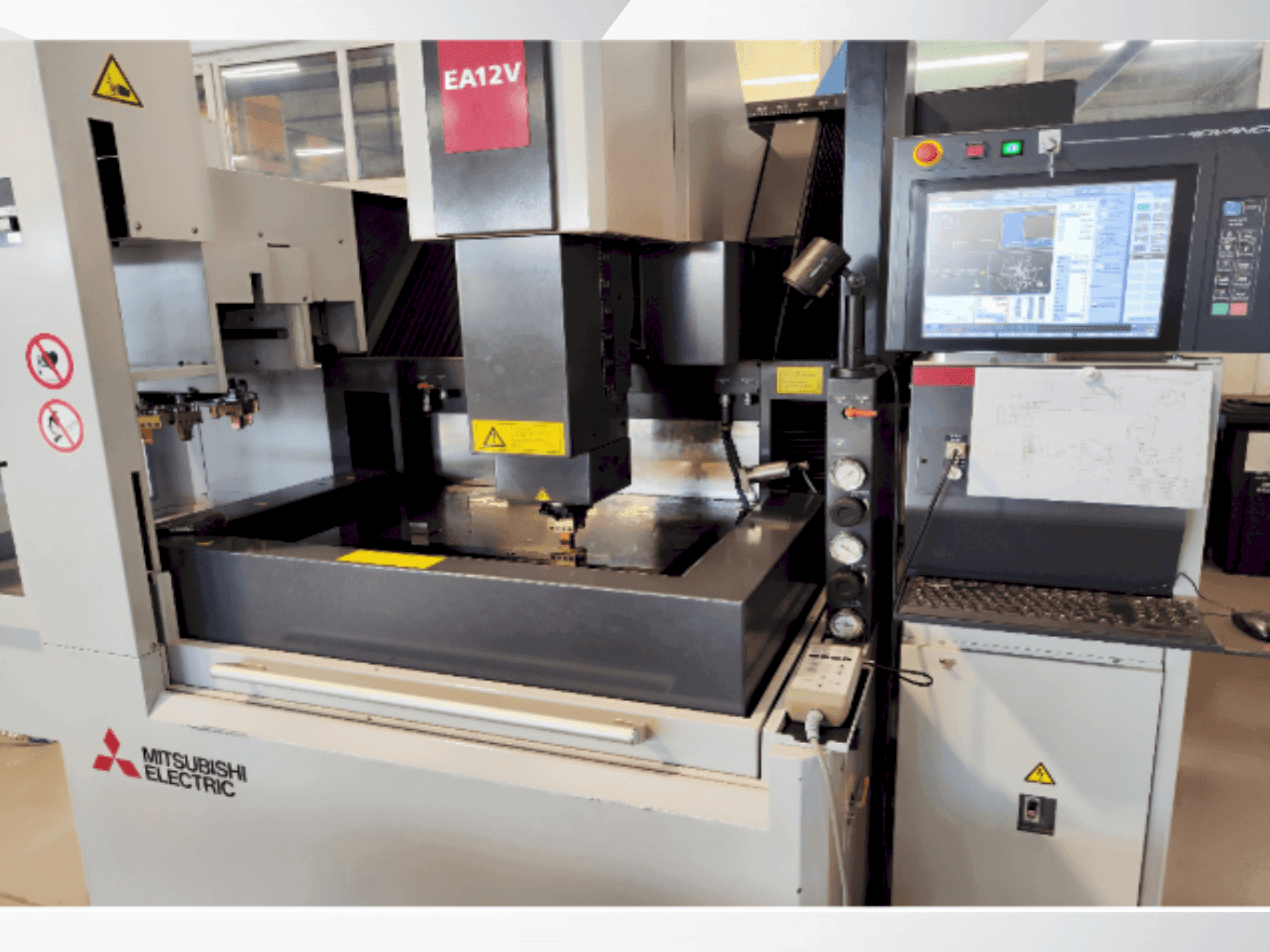 MACHINE_IMG_ALT_FRONT_VIEW