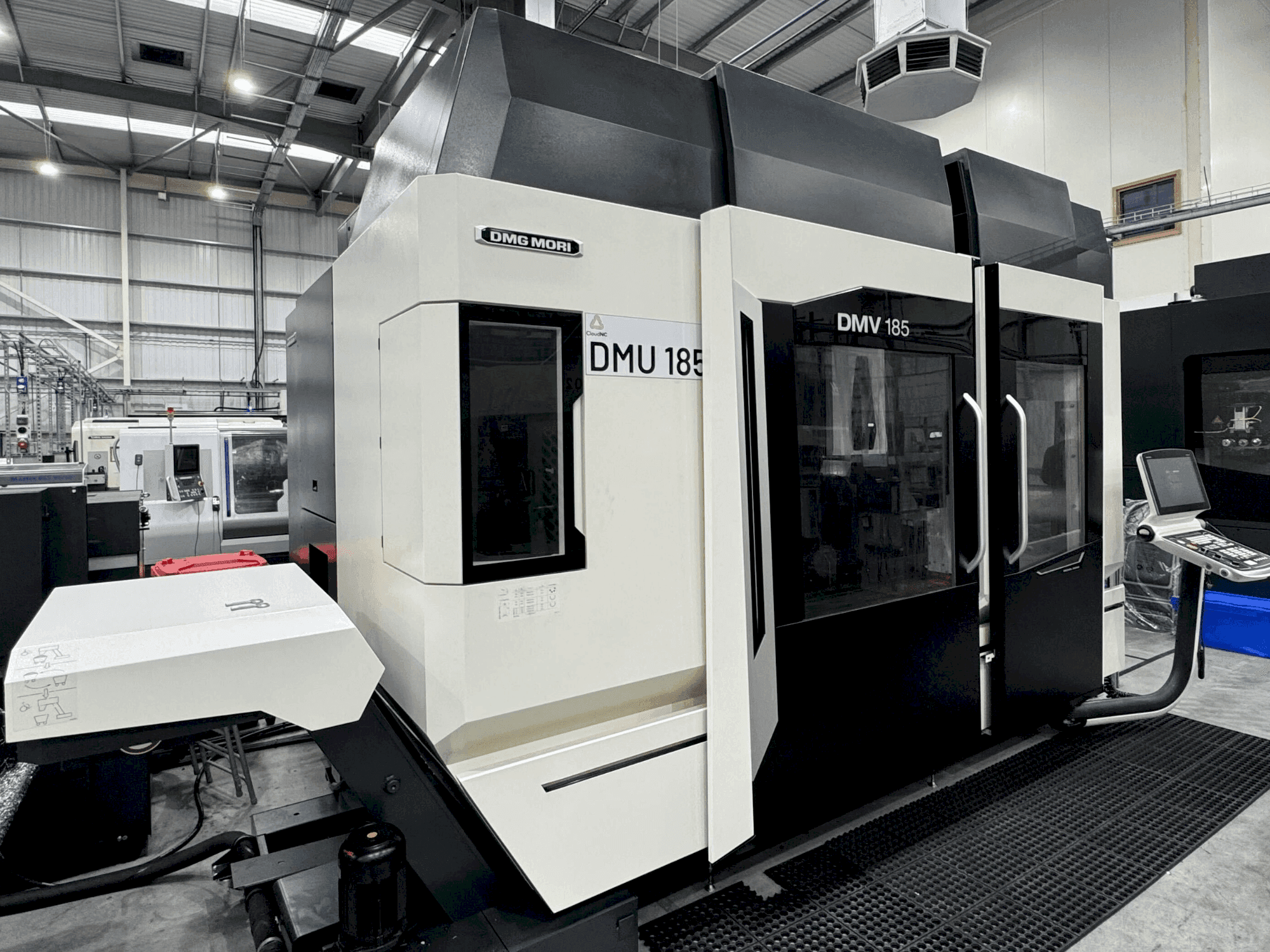 MACHINE_IMG_ALT_FRONT_VIEW