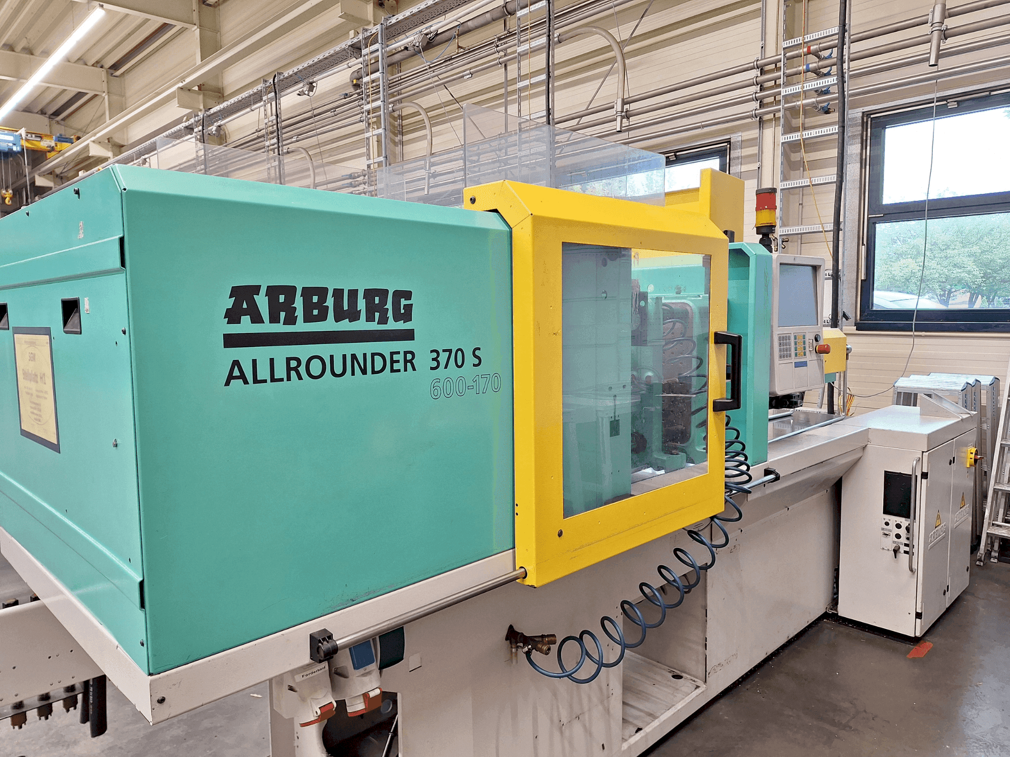 MACHINE_IMG_ALT_FRONT_VIEW