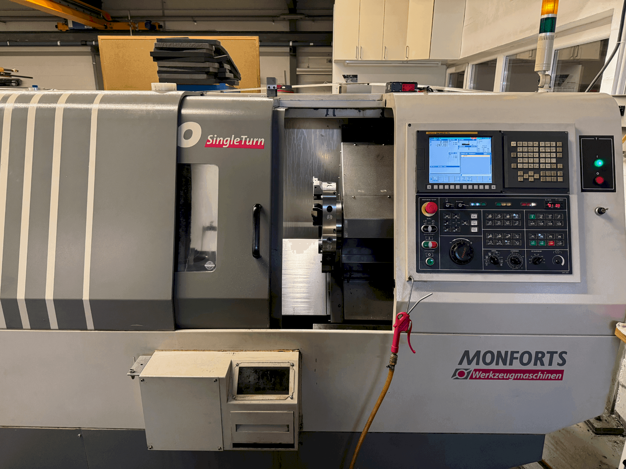 MACHINE_IMG_ALT_FRONT_VIEW