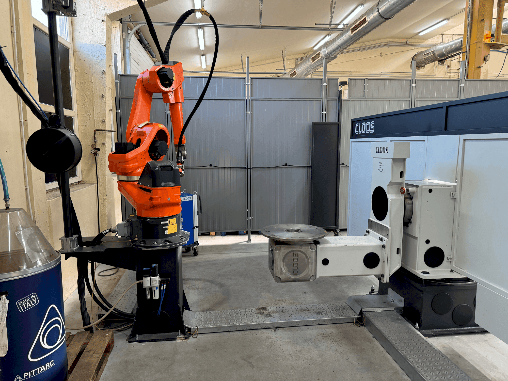 MACHINE_IMG_ALT_FRONT_VIEW