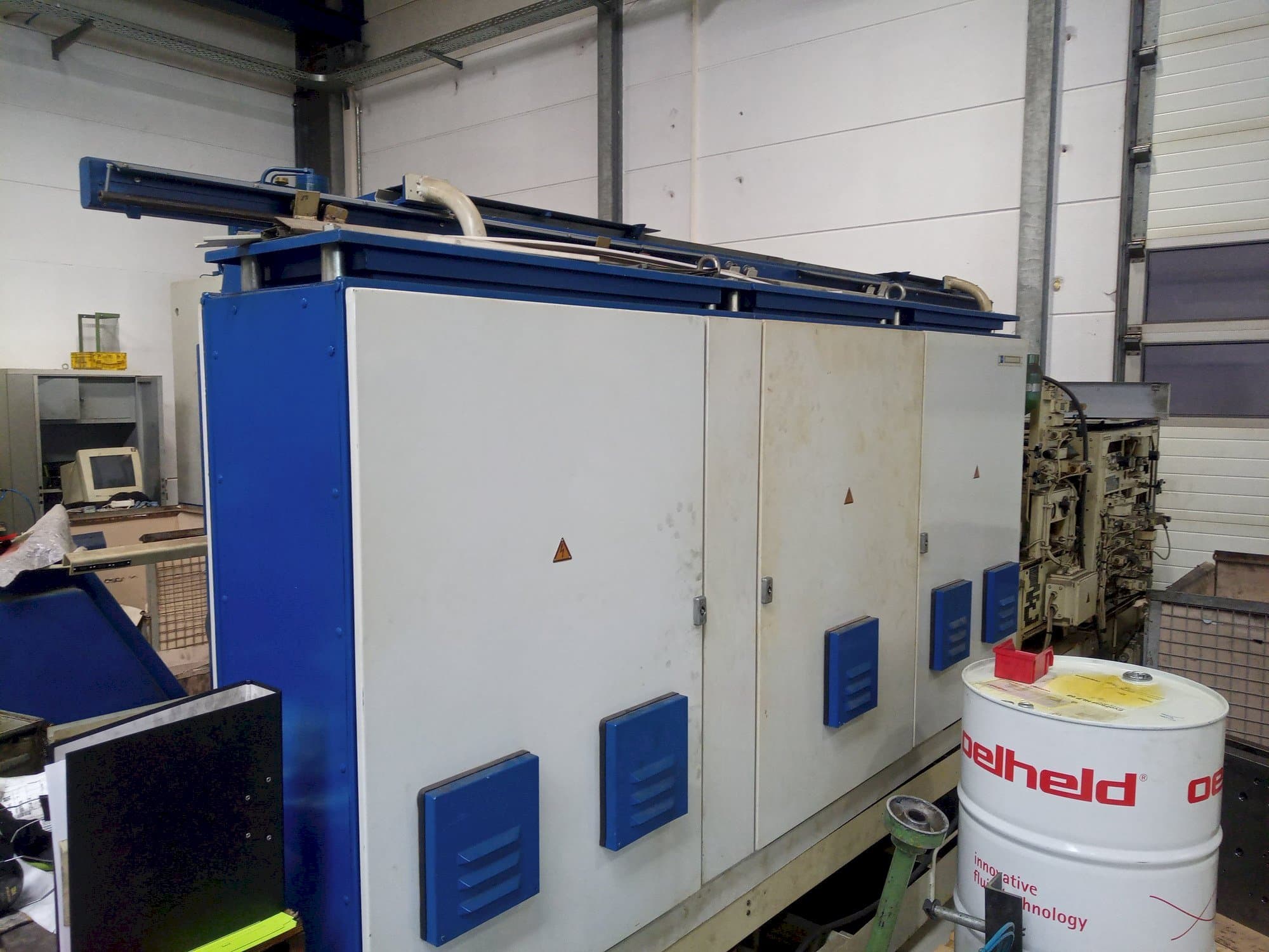 MACHINE_IMG_ALT_FRONT_VIEW