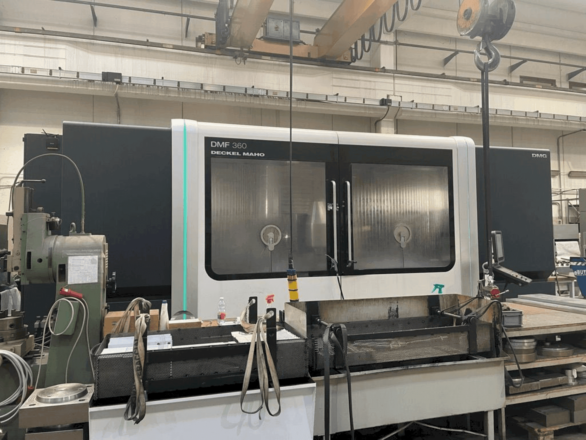 MACHINE_IMG_ALT_FRONT_VIEW