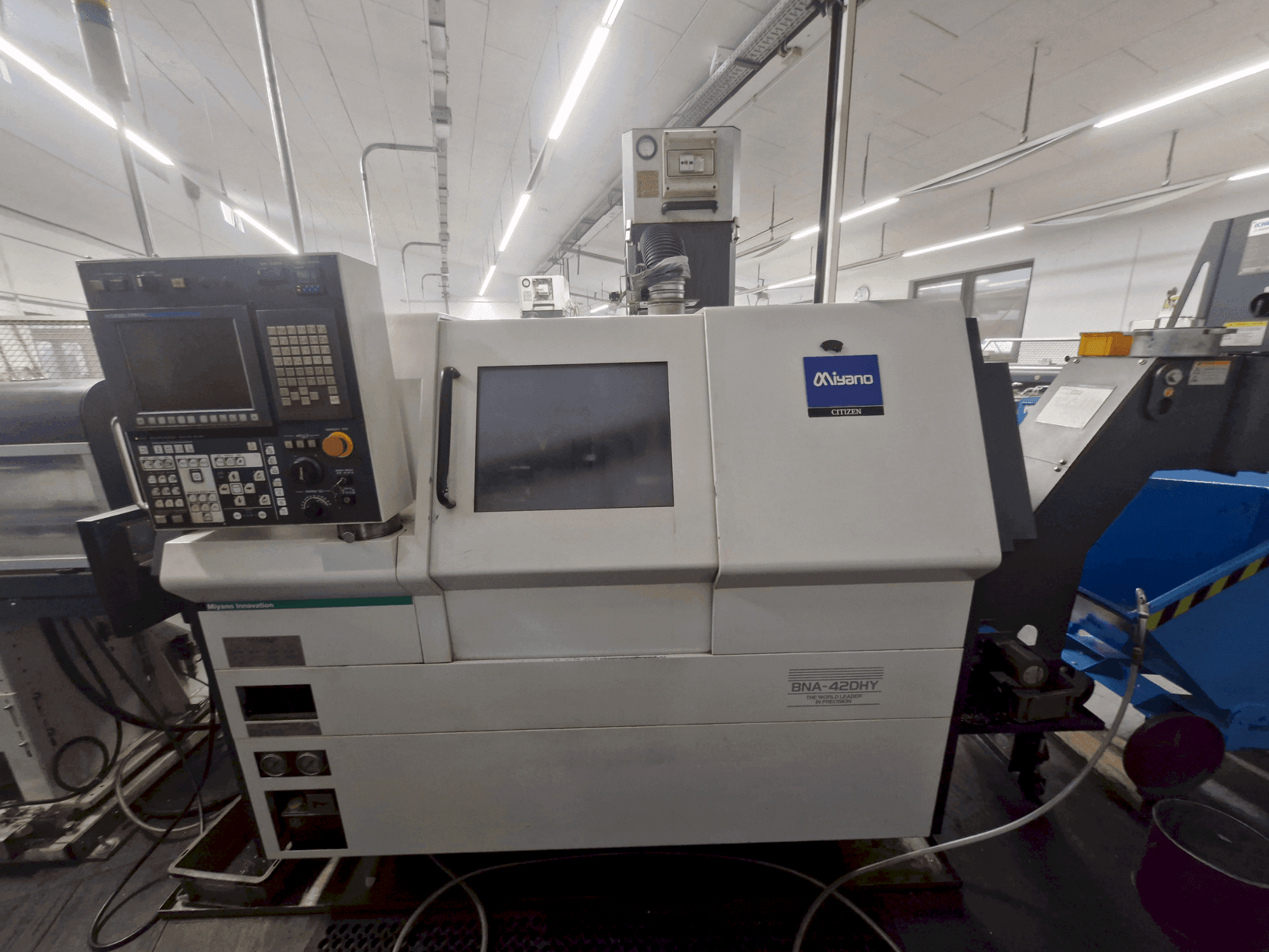 MACHINE_IMG_ALT_FRONT_VIEW