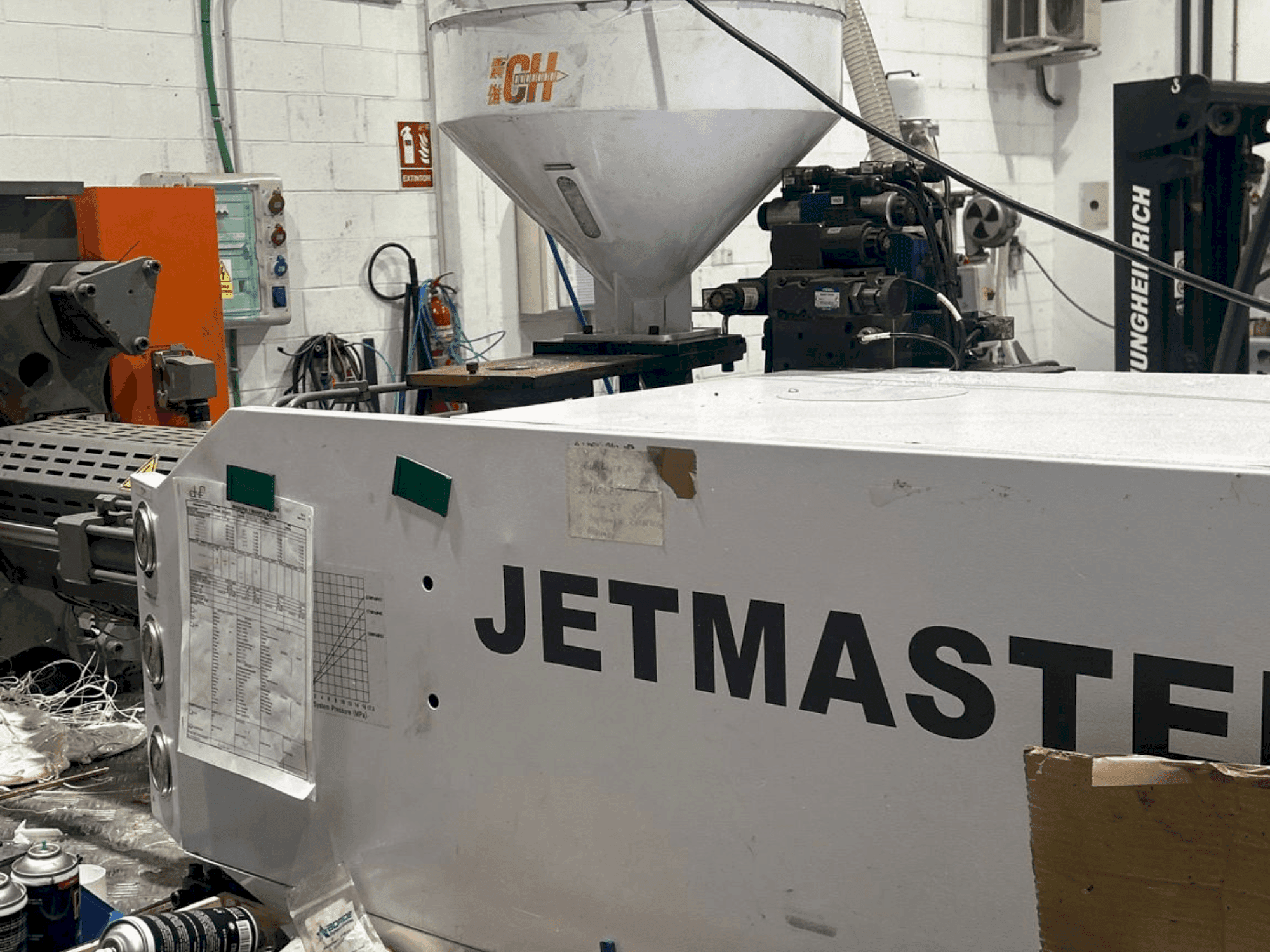 MACHINE_IMG_ALT_FRONT_VIEW