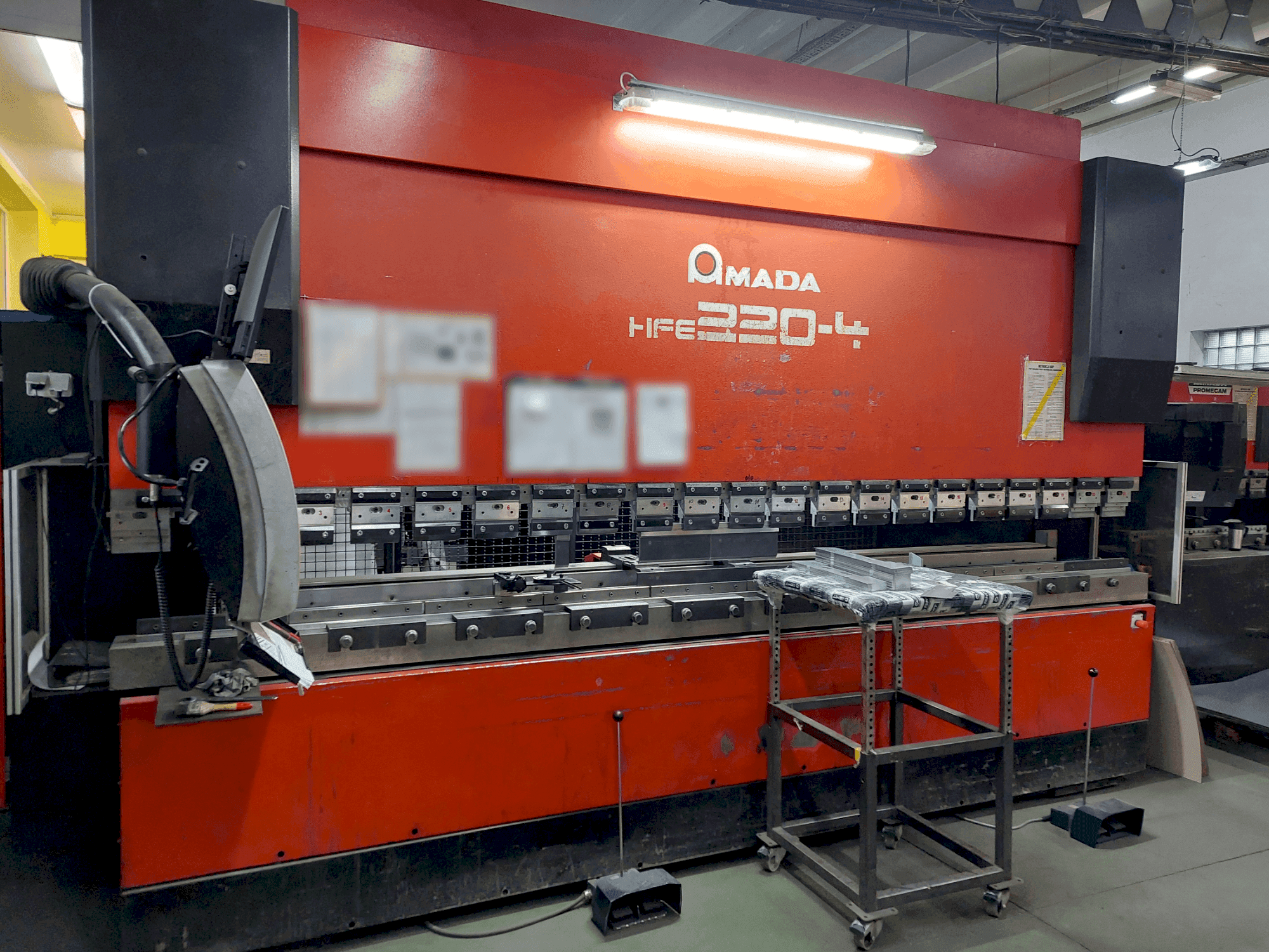 MACHINE_IMG_ALT_FRONT_VIEW
