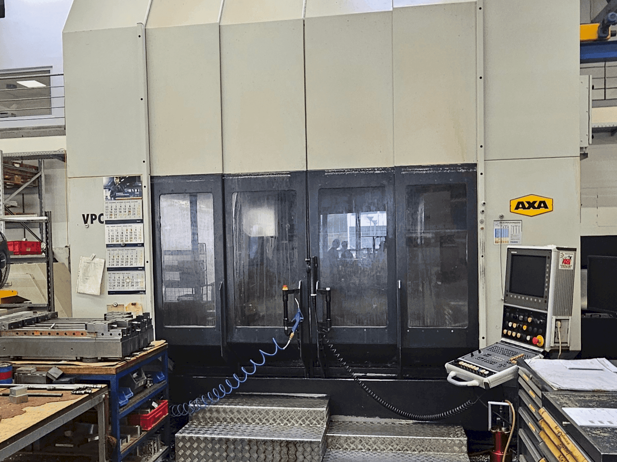 MACHINE_IMG_ALT_FRONT_VIEW