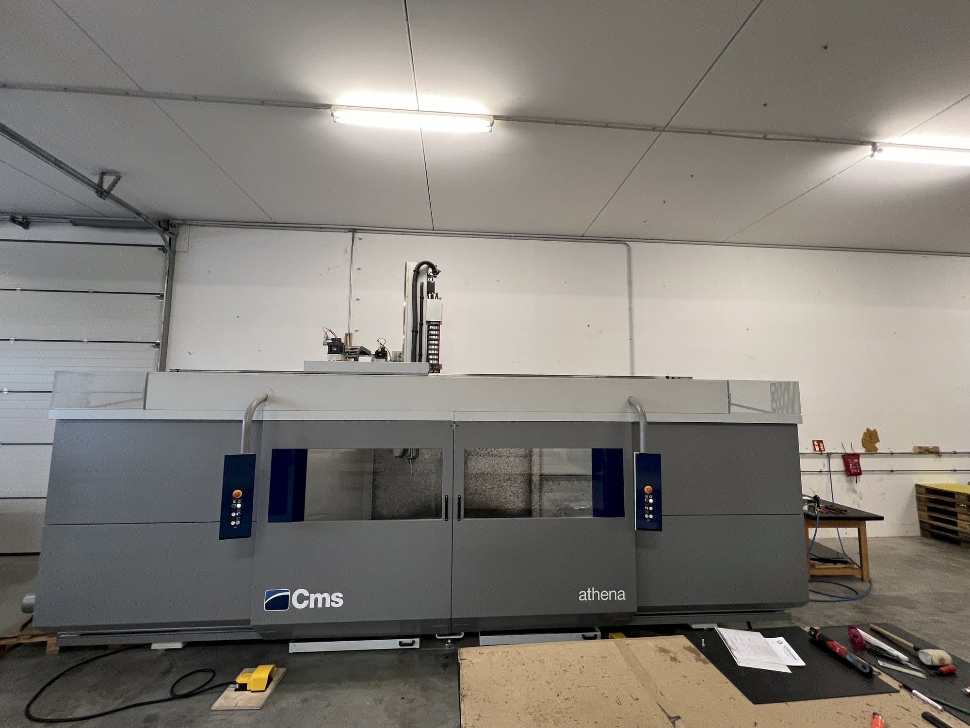 MACHINE_IMG_ALT_FRONT_VIEW