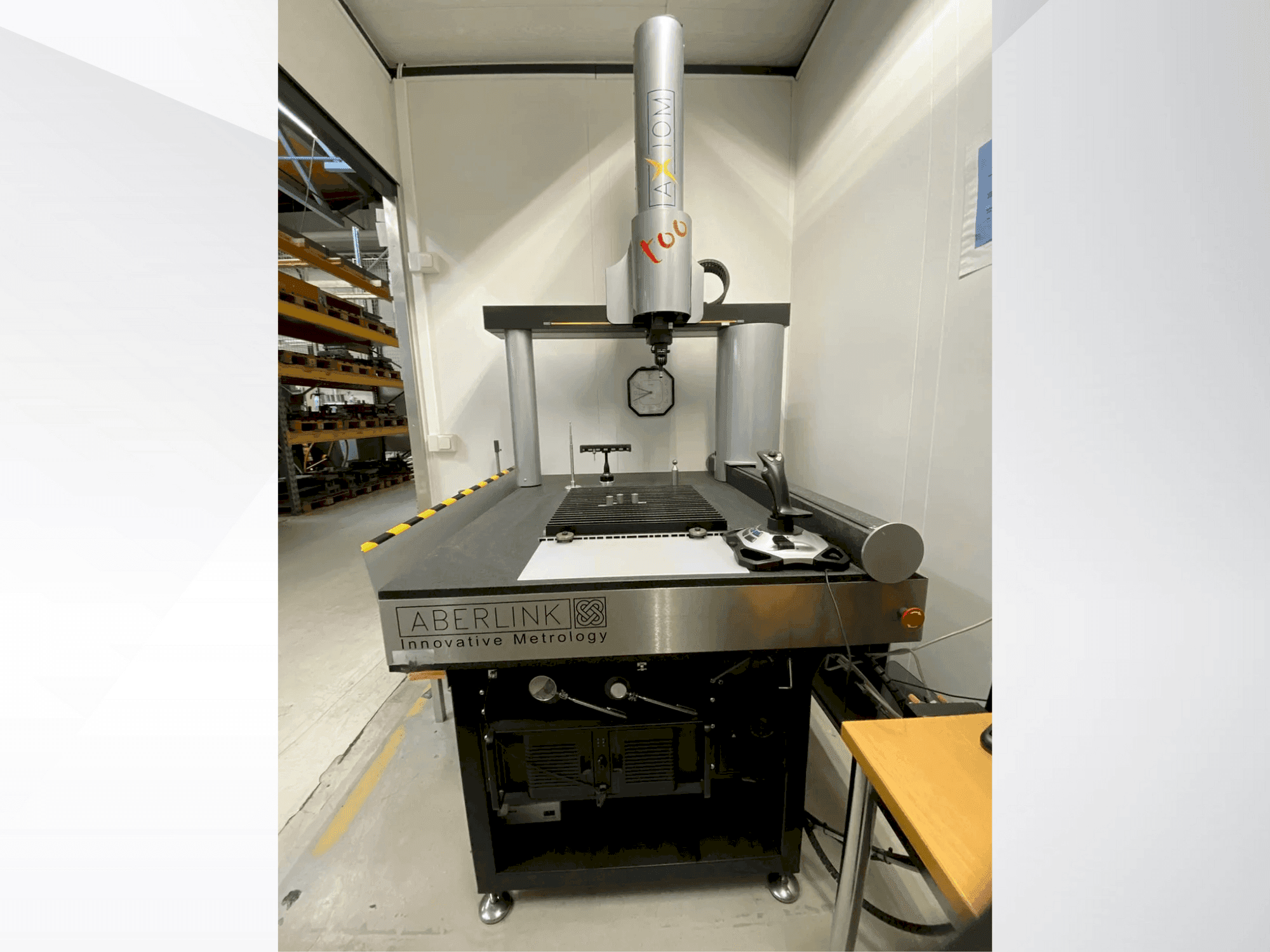 MACHINE_IMG_ALT_FRONT_VIEW
