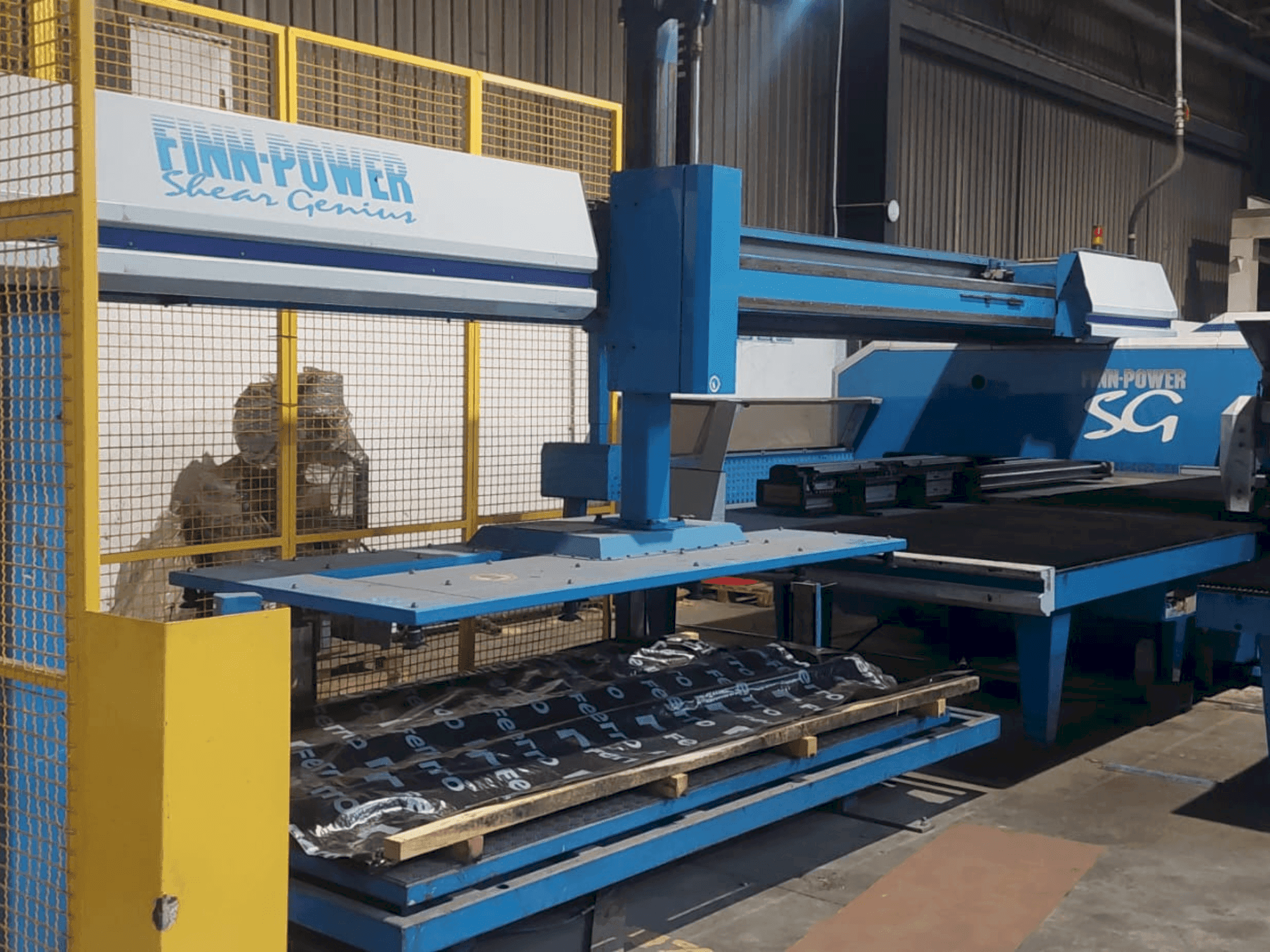 MACHINE_IMG_ALT_FRONT_VIEW