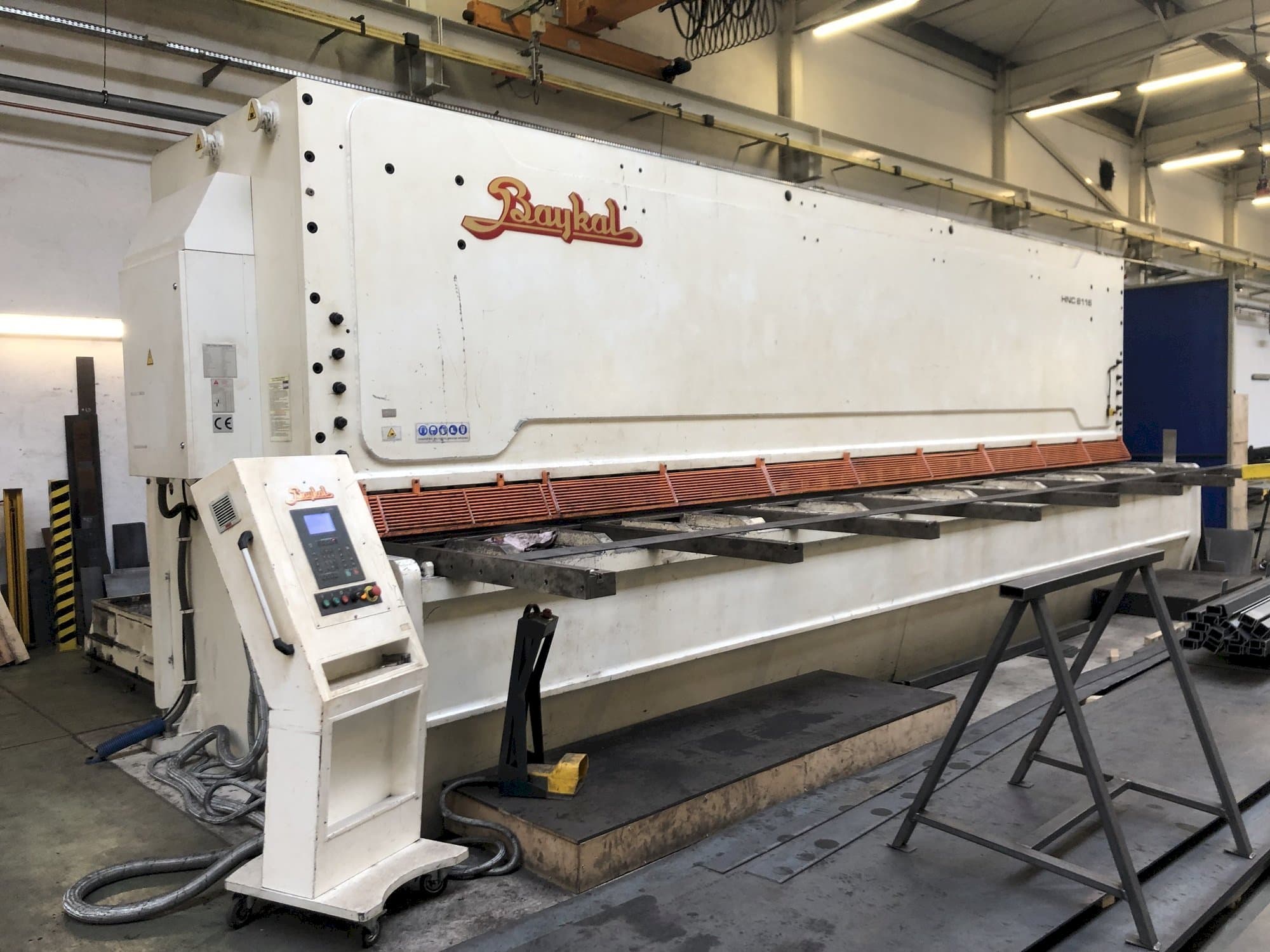 MACHINE_IMG_ALT_FRONT_VIEW