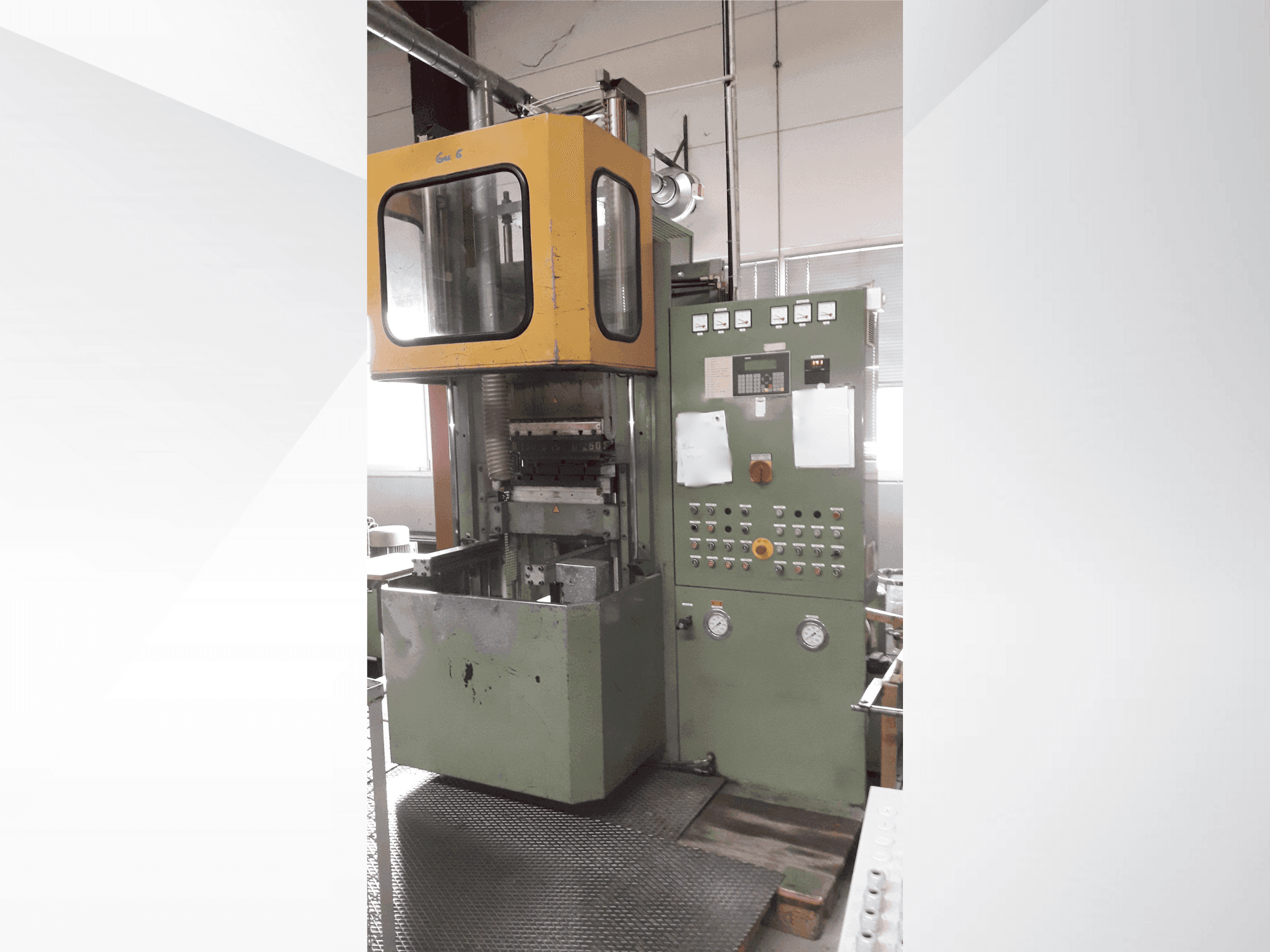 MACHINE_IMG_ALT_FRONT_VIEW
