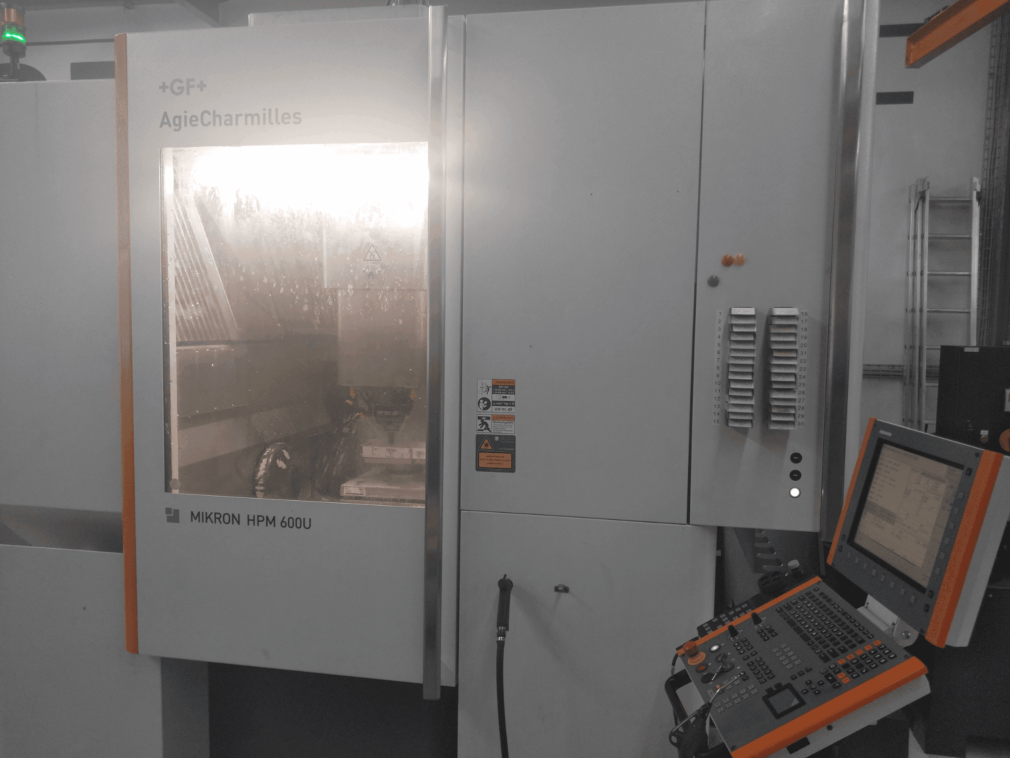 MACHINE_IMG_ALT_FRONT_VIEW