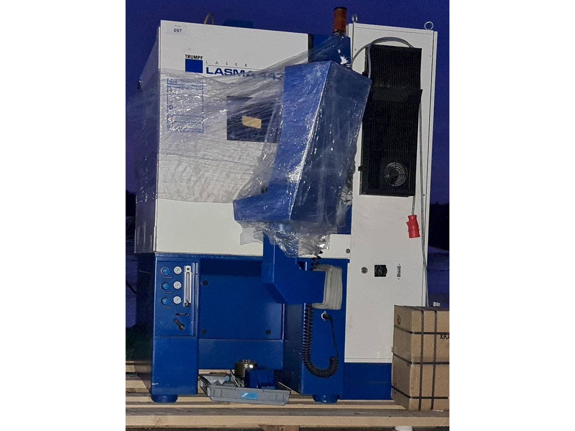 MACHINE_IMG_ALT_FRONT_VIEW