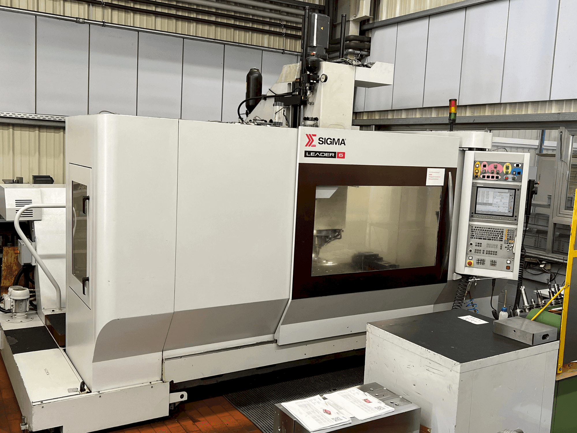 MACHINE_IMG_ALT_FRONT_VIEW