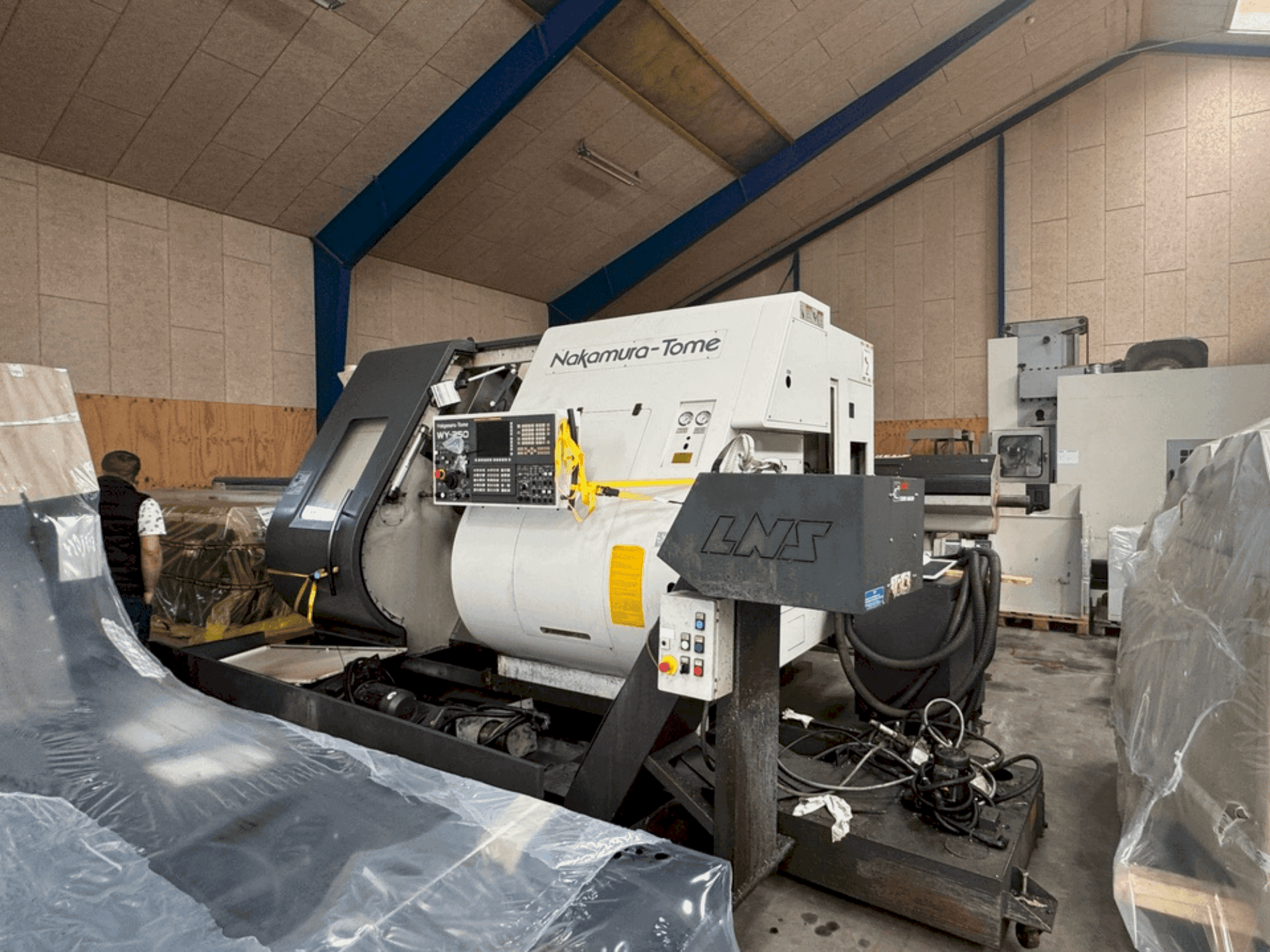 MACHINE_IMG_ALT_FRONT_VIEW