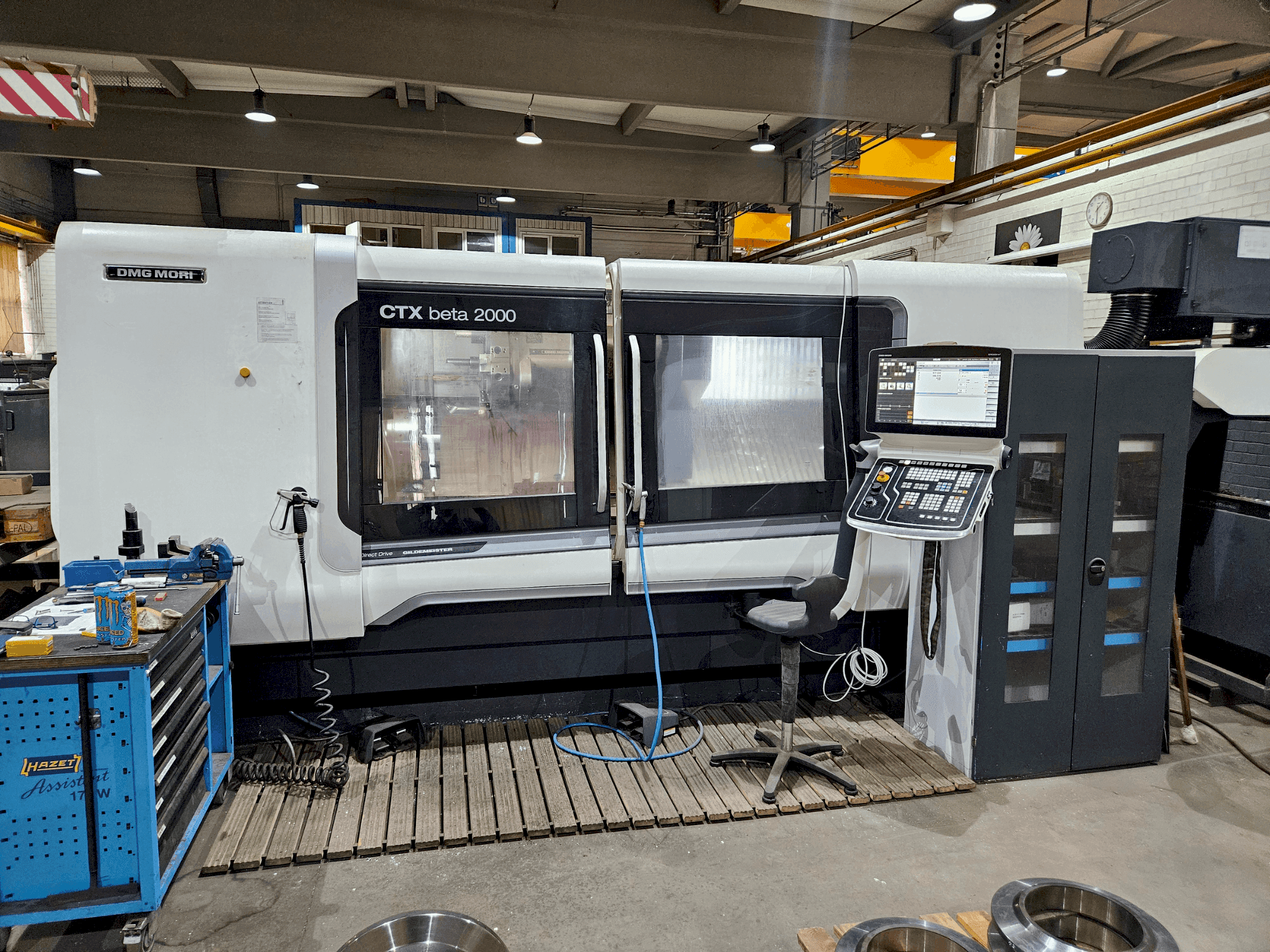 MACHINE_IMG_ALT_FRONT_VIEW