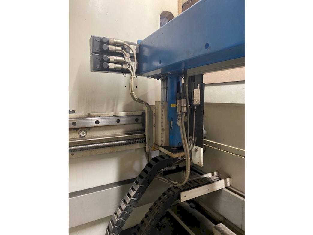 MACHINE_IMG_ALT_FRONT_VIEW