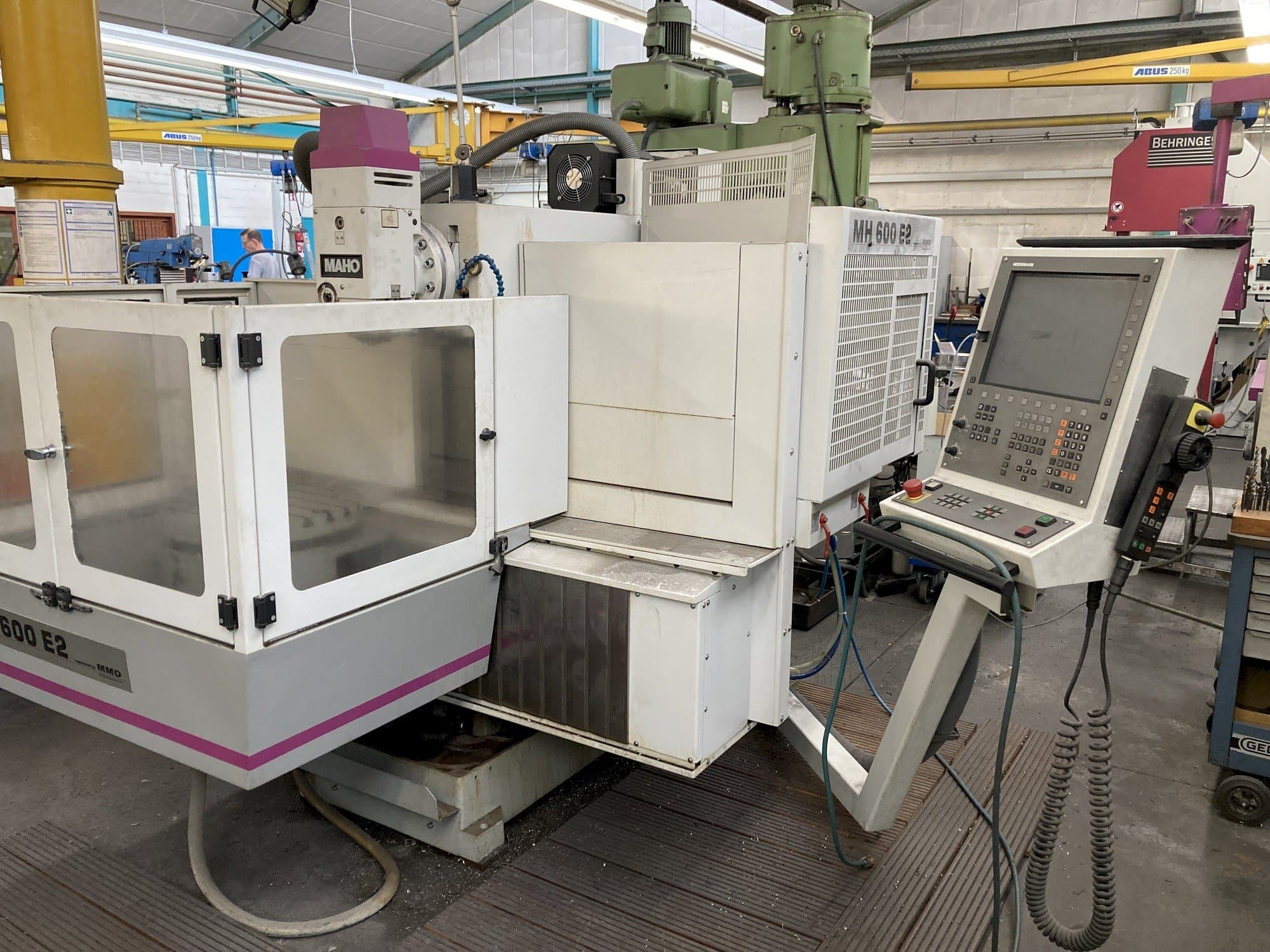 MACHINE_IMG_ALT_FRONT_VIEW