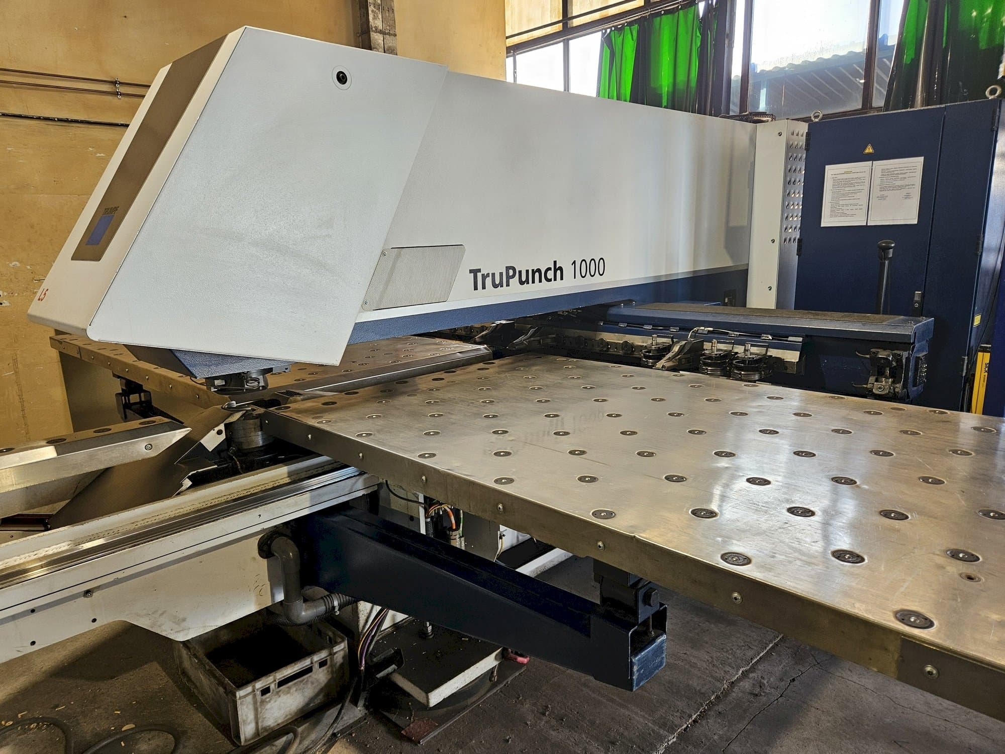 MACHINE_IMG_ALT_FRONT_VIEW