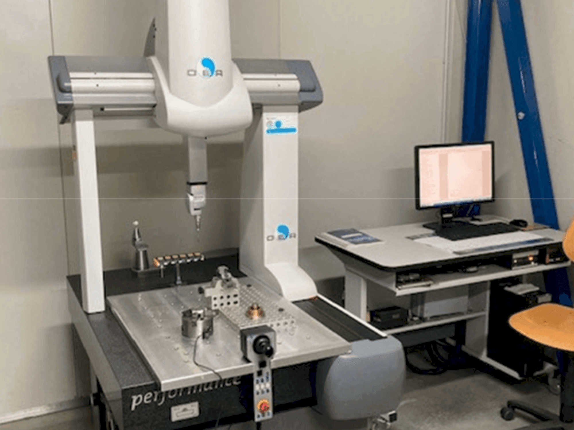 MACHINE_IMG_ALT_FRONT_VIEW