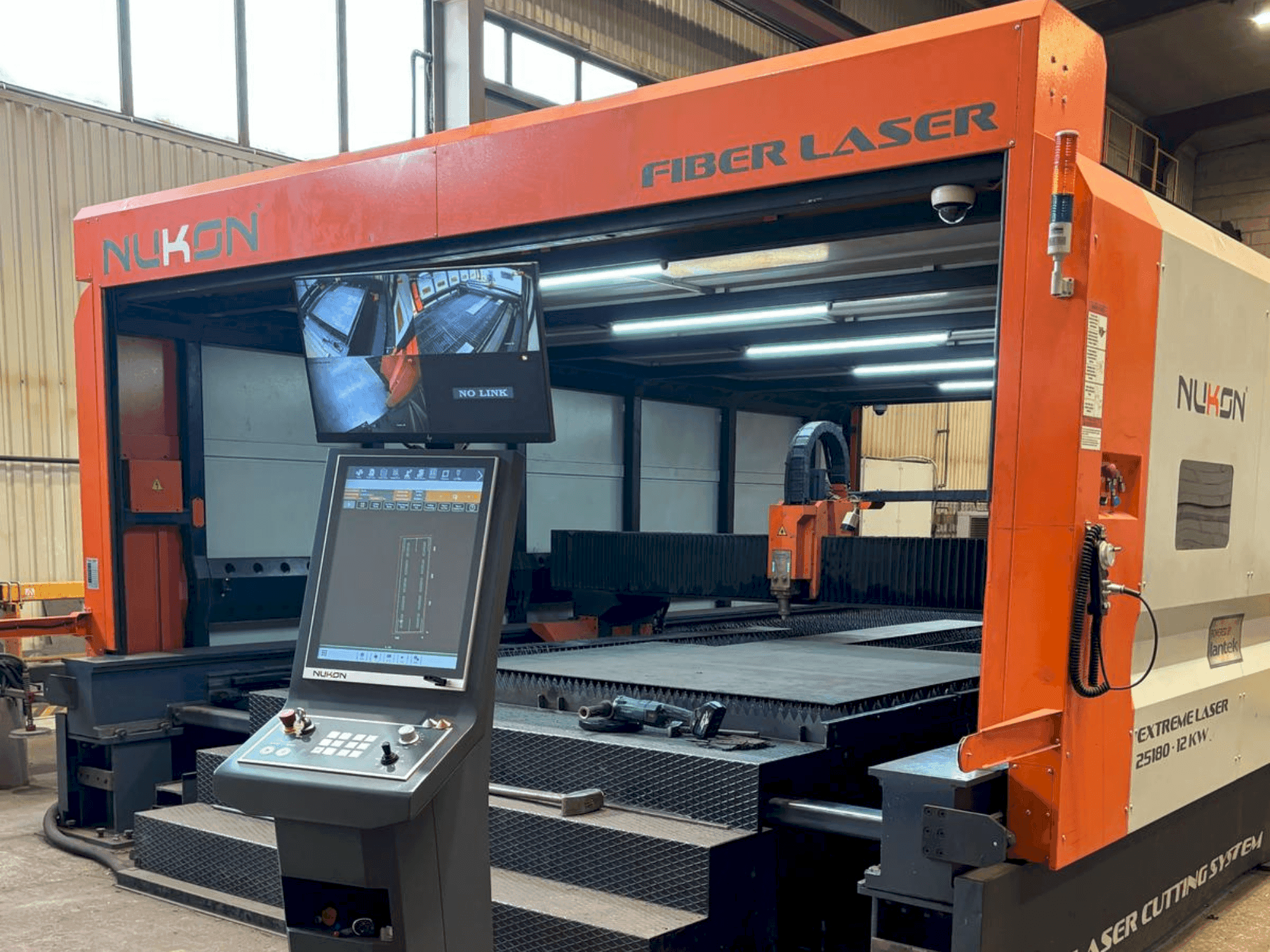 MACHINE_IMG_ALT_FRONT_VIEW
