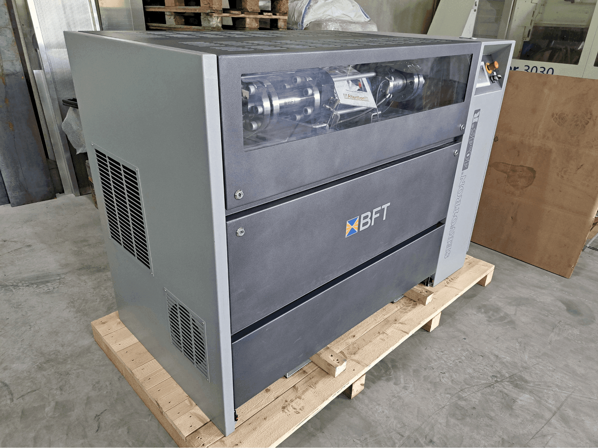 MACHINE_IMG_ALT_FRONT_VIEW