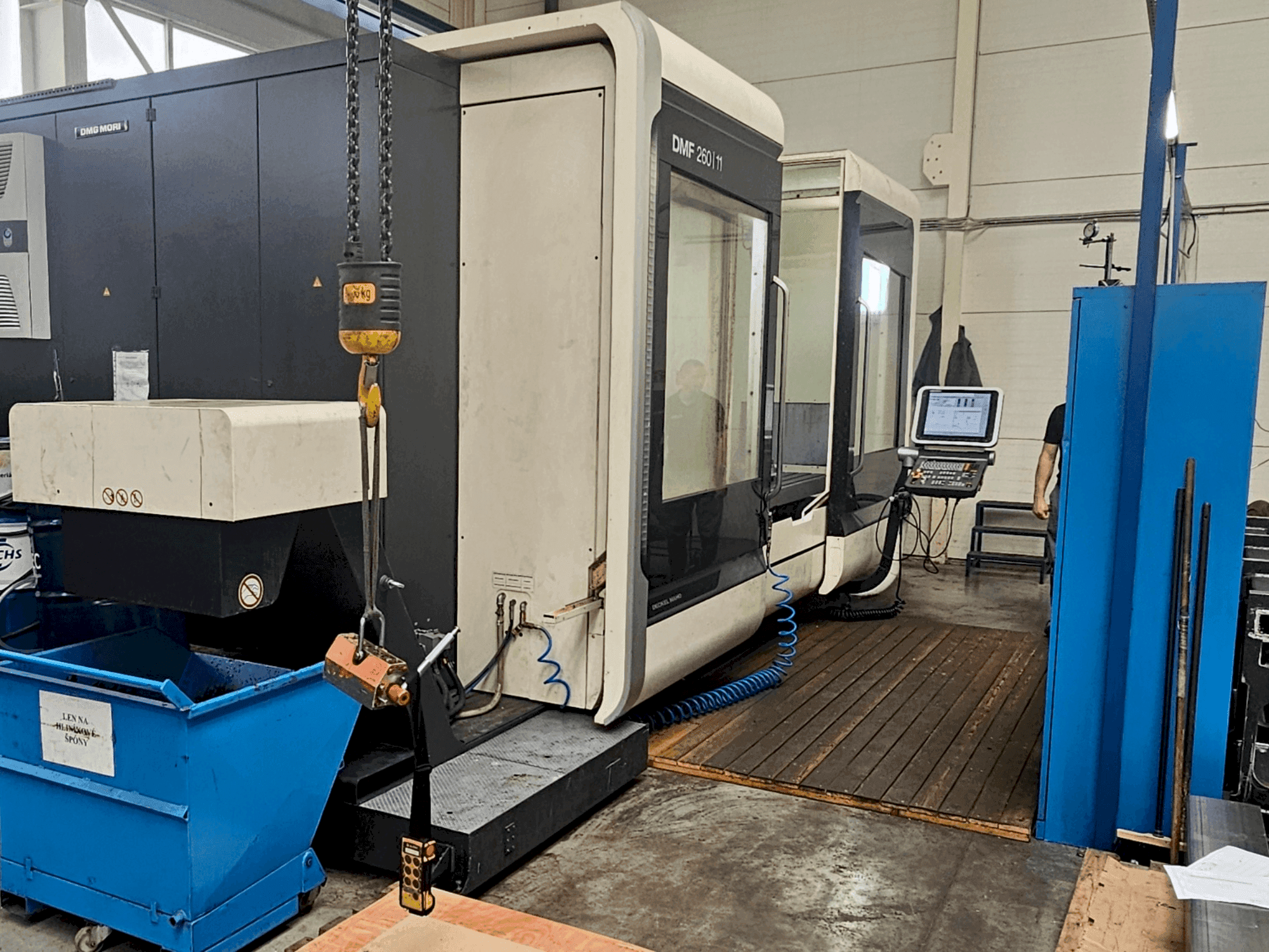 MACHINE_IMG_ALT_FRONT_VIEW
