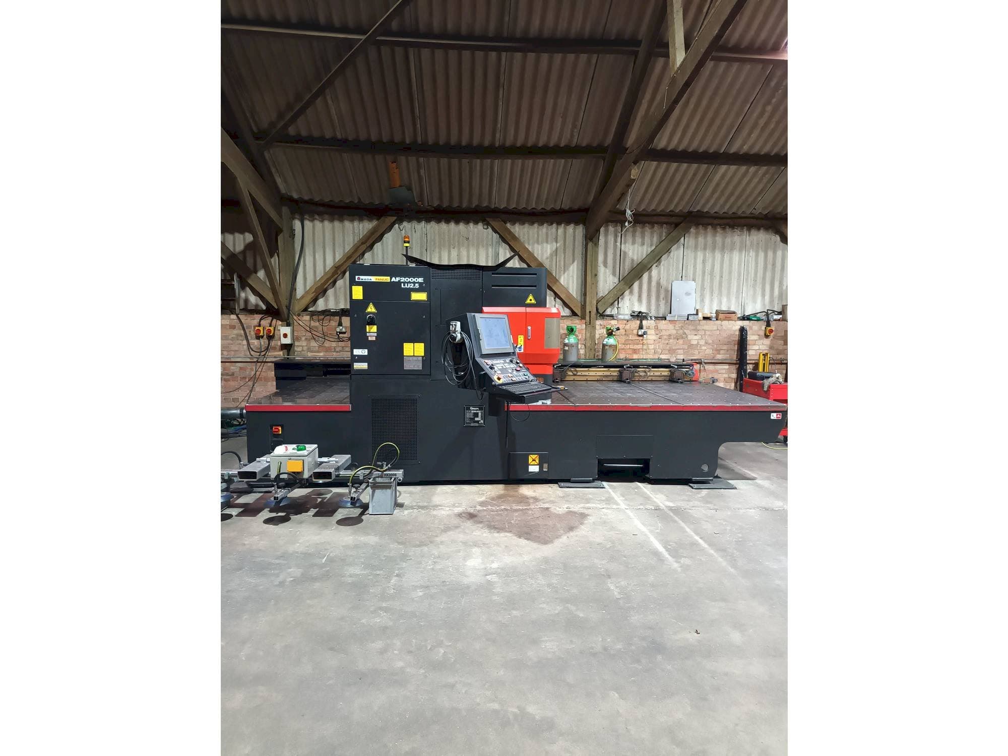 MACHINE_IMG_ALT_FRONT_VIEW