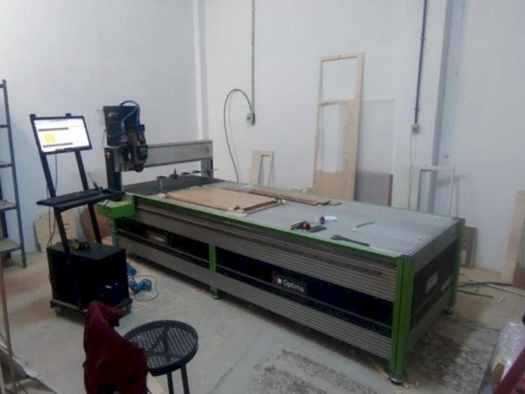 MACHINE_IMG_ALT_FRONT_VIEW