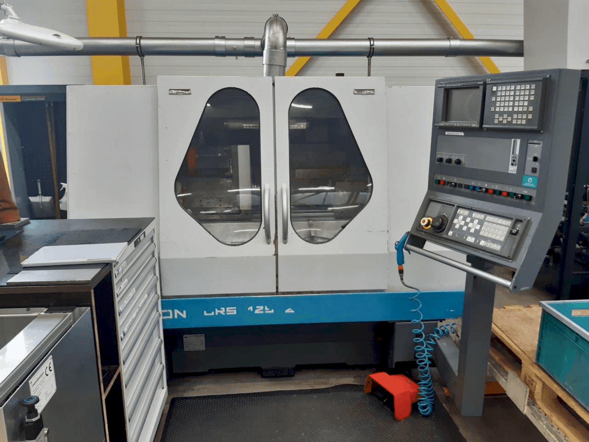 MACHINE_IMG_ALT_FRONT_VIEW