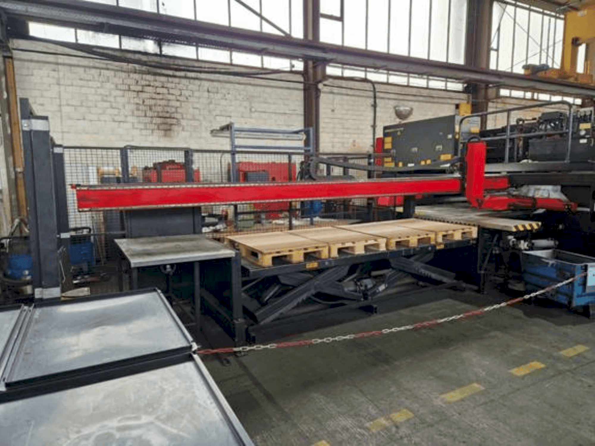 MACHINE_IMG_ALT_FRONT_VIEW
