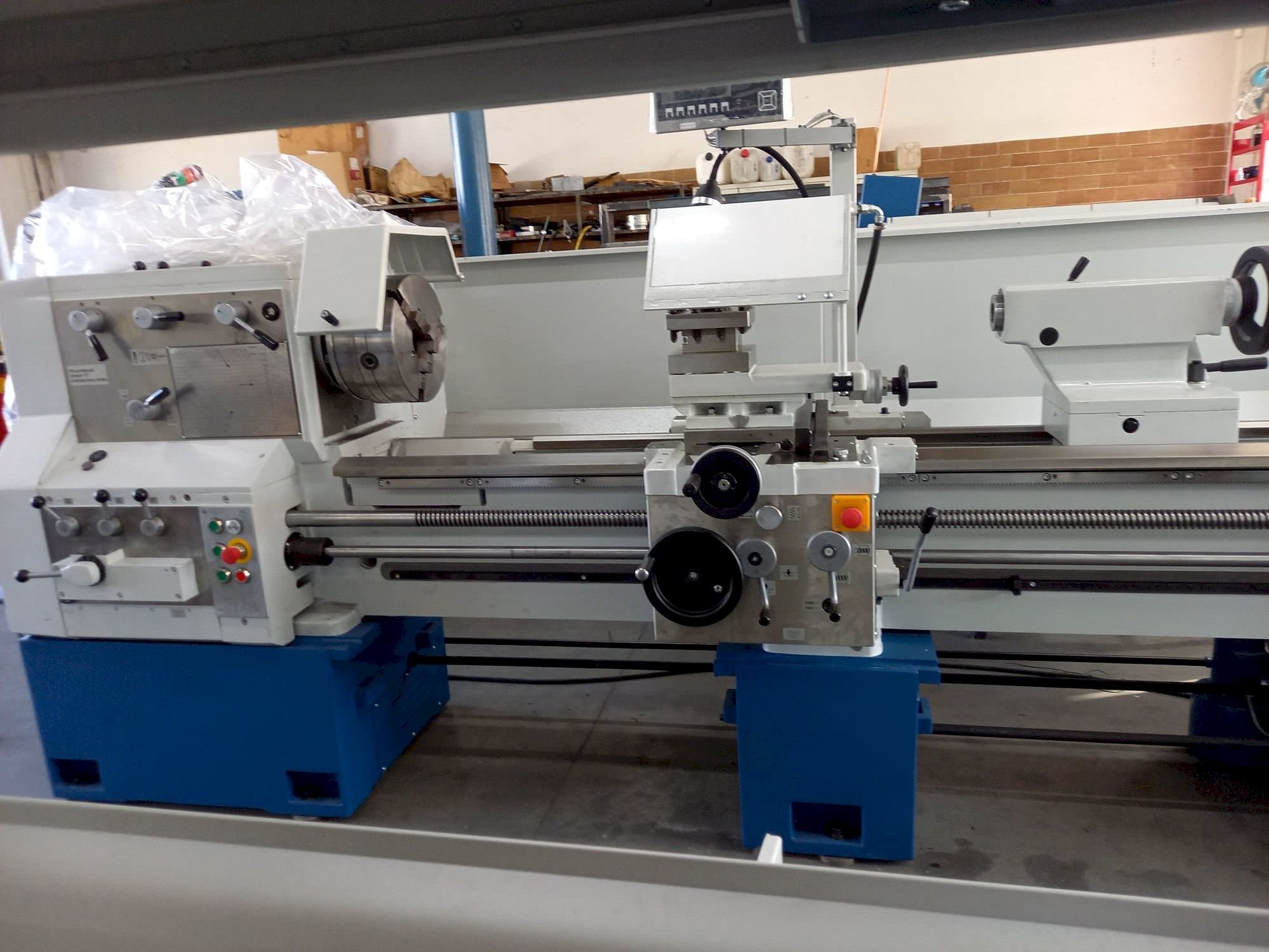 MACHINE_IMG_ALT_FRONT_VIEW