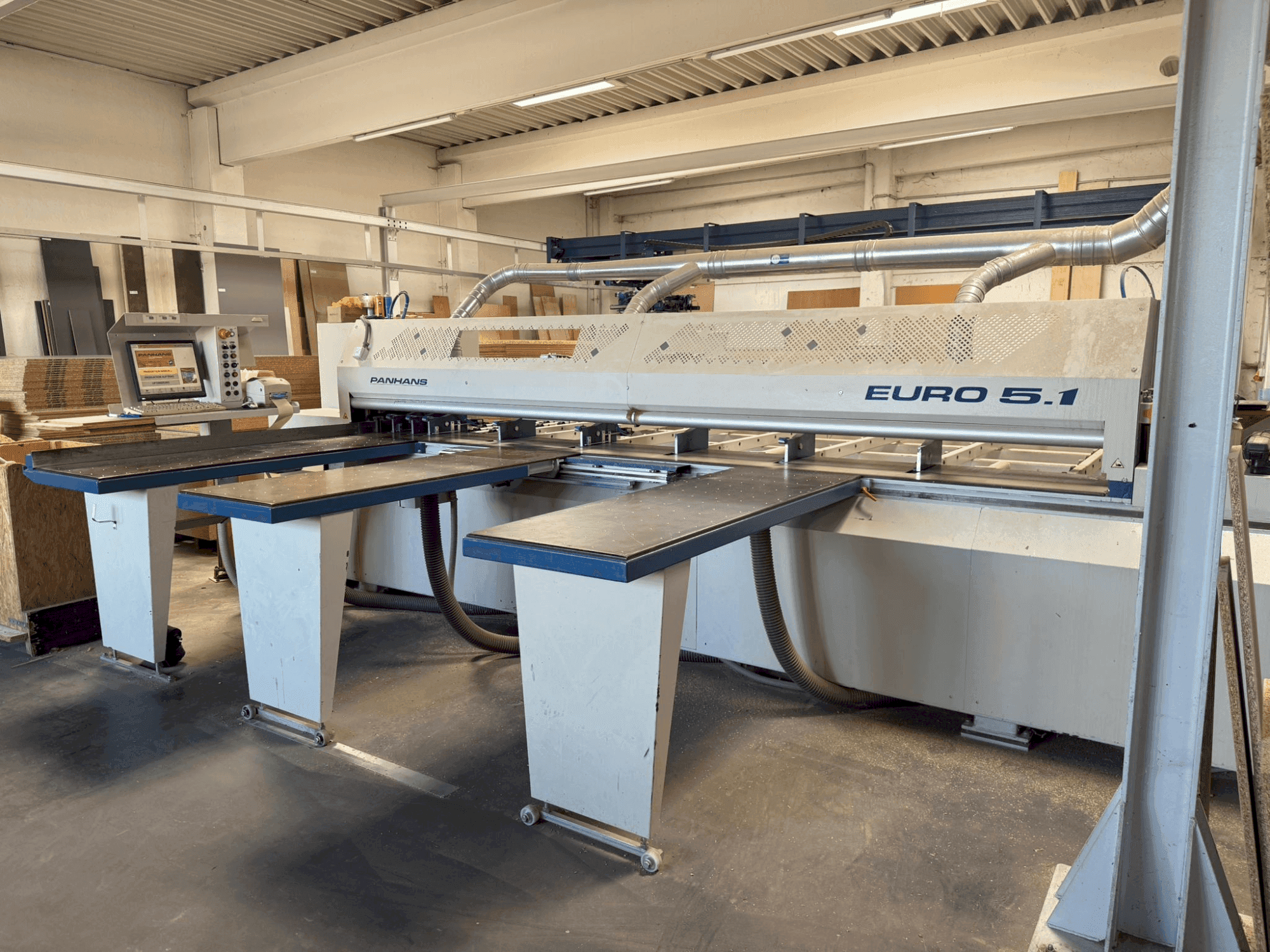 MACHINE_IMG_ALT_FRONT_VIEW