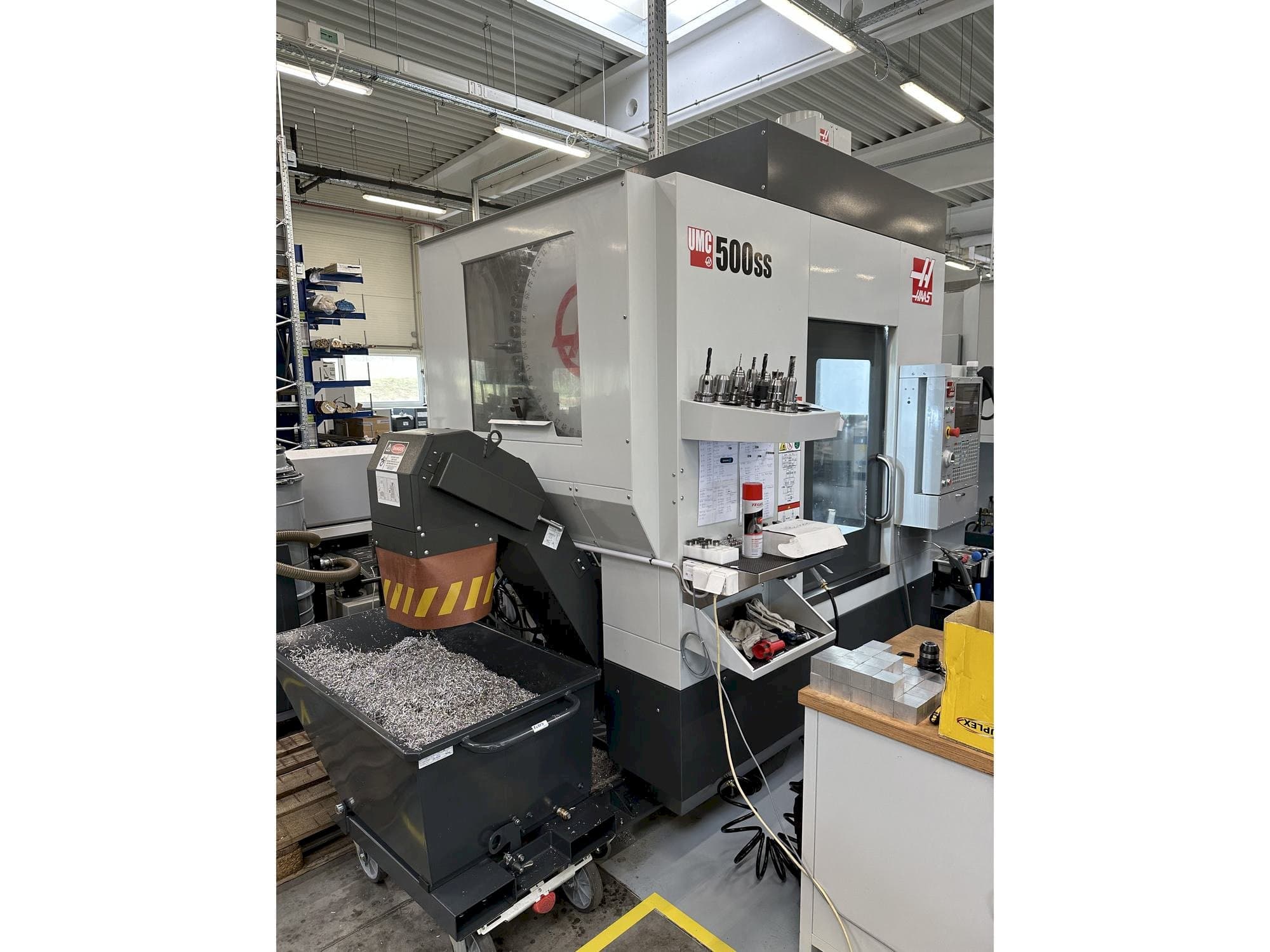 MACHINE_IMG_ALT_FRONT_VIEW