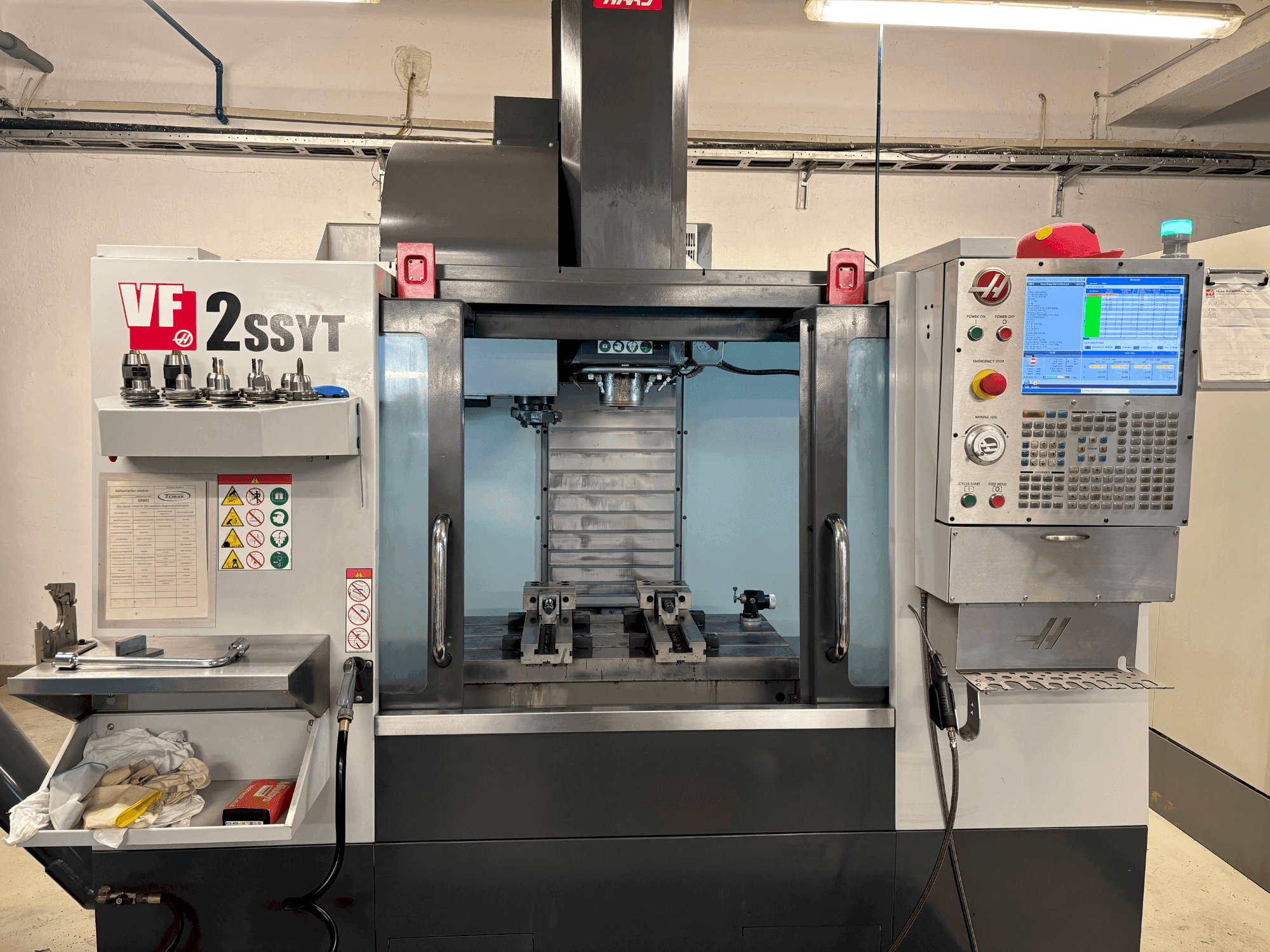 MACHINE_IMG_ALT_FRONT_VIEW