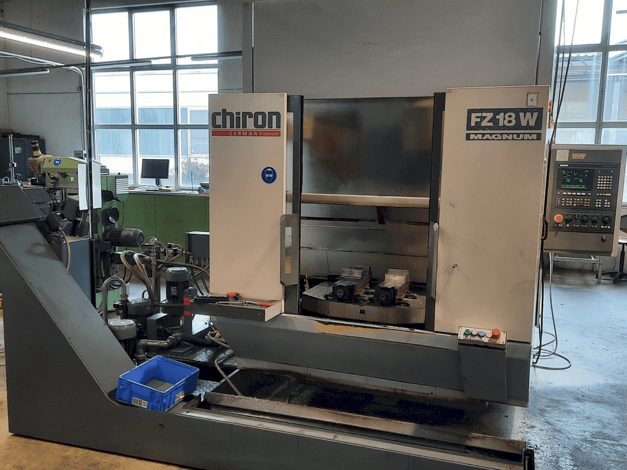 MACHINE_IMG_ALT_FRONT_VIEW