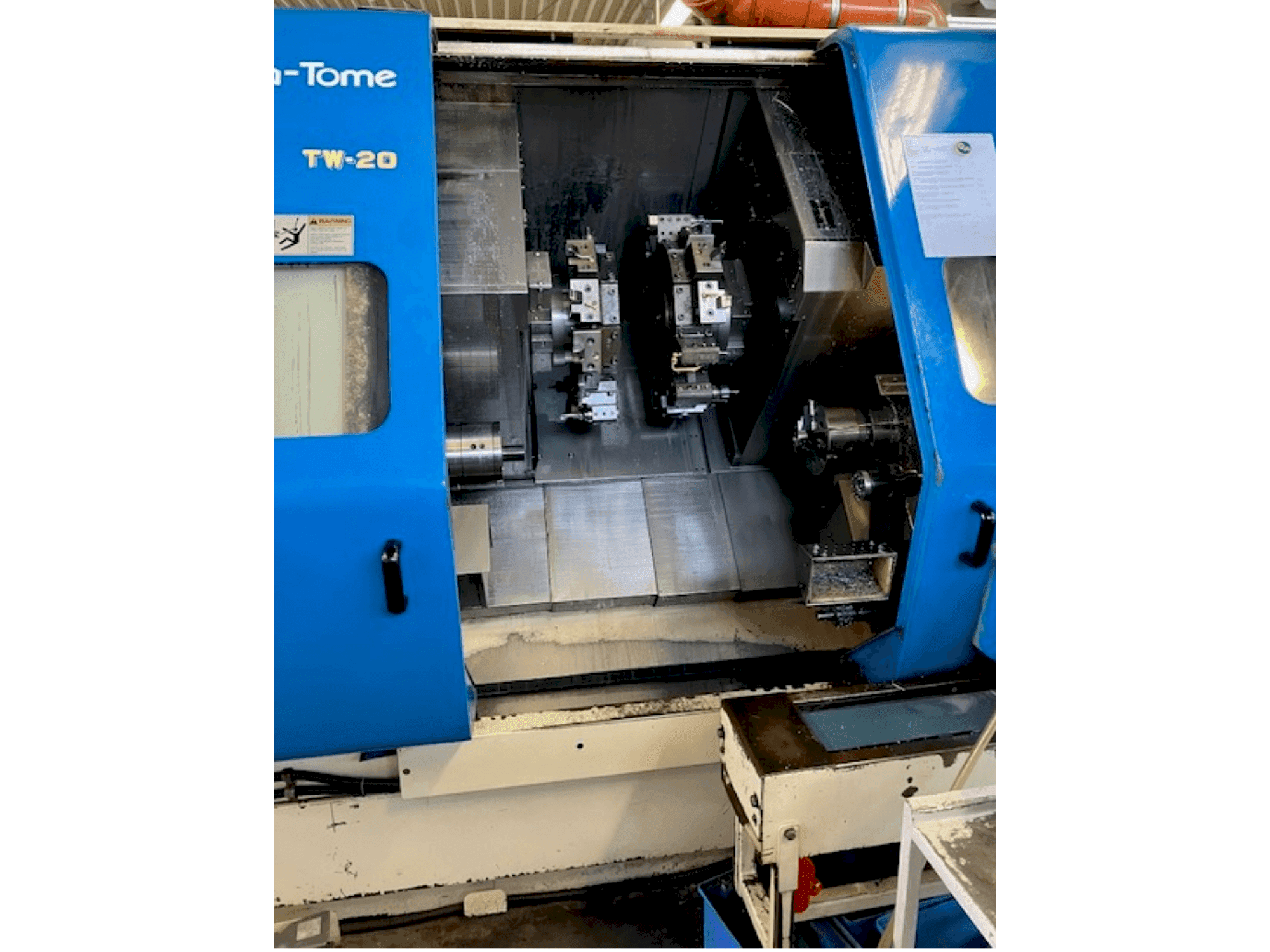 MACHINE_IMG_ALT_FRONT_VIEW
