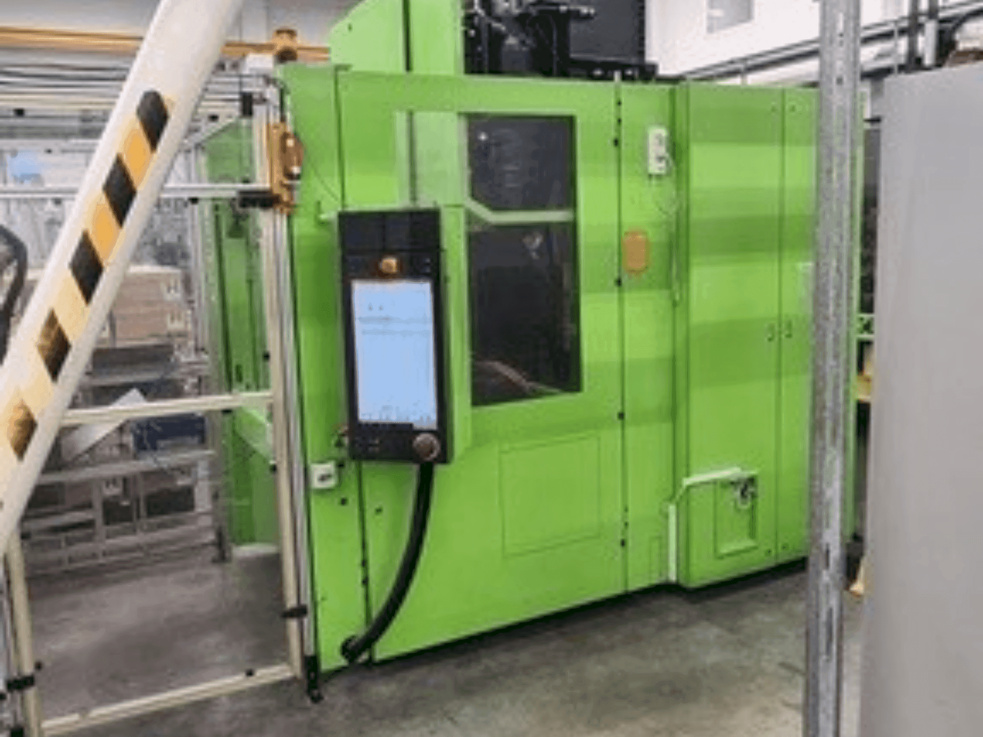 MACHINE_IMG_ALT_FRONT_VIEW