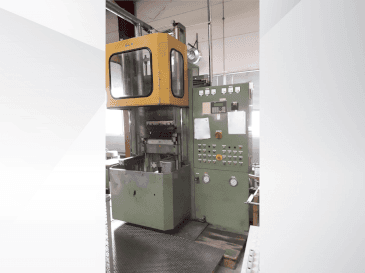 MACHINE_IMG_ALT_FRONT_VIEW
