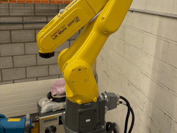 MACHINE_IMG_ALT_FRONT_VIEW