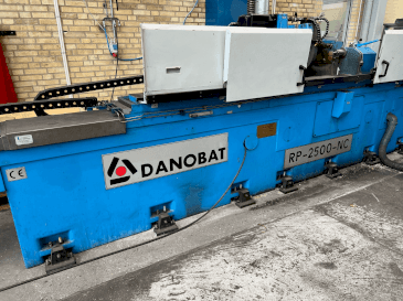 MACHINE_IMG_ALT_FRONT_VIEW