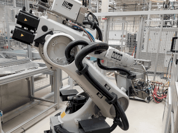 MACHINE_IMG_ALT_FRONT_VIEW