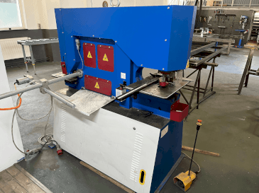 MACHINE_IMG_ALT_FRONT_VIEW