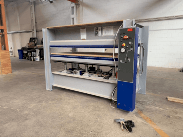 MACHINE_IMG_ALT_FRONT_VIEW