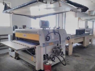 MACHINE_IMG_ALT_FRONT_VIEW