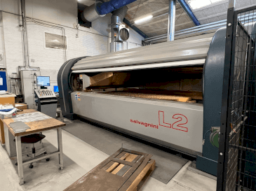 MACHINE_IMG_ALT_FRONT_VIEW