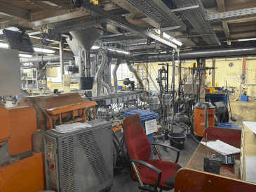 MACHINE_IMG_ALT_RIGHT_SIDE_VIEW