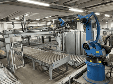 MACHINE_IMG_ALT_FRONT_VIEW